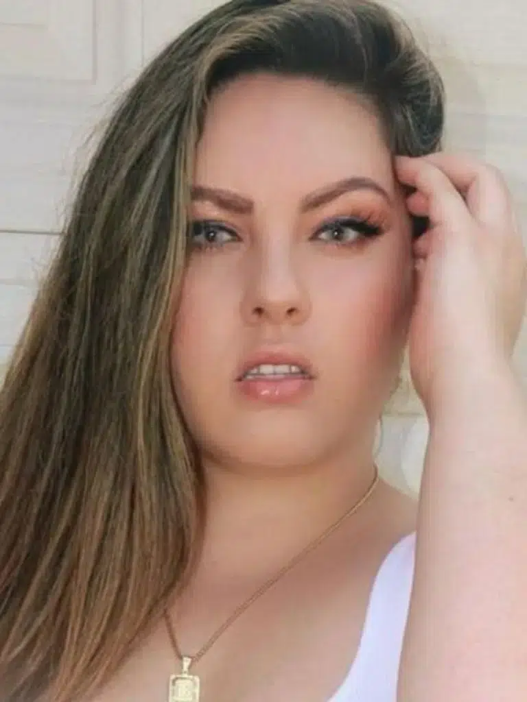 Duvy Inzunza Biography: Wiki, Age, Career, Height, Weight, Boyfriend, Net Worth & More